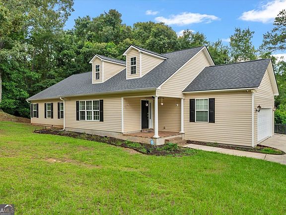 2nd image of 222 Blue Ridge Ln