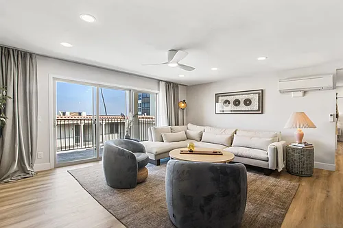 909 Coast Blvd #12 Photo 1