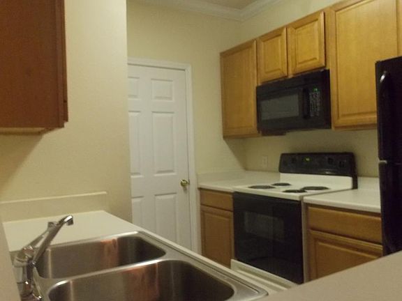 Photo of identical condo