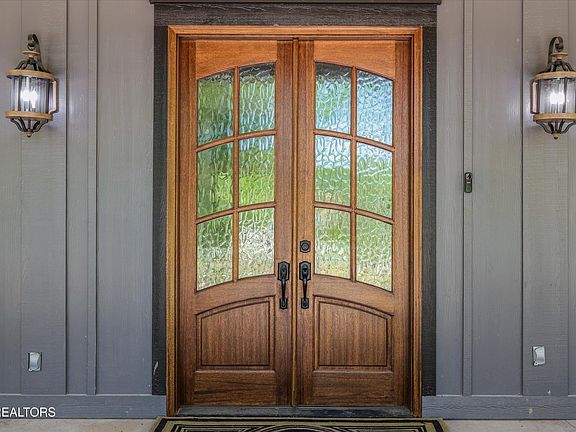 3rd image of 481 Loop Rd