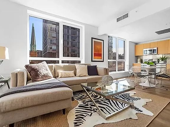 3rd image of 814 Amsterdam Ave Floor 8