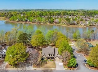 53 Lake Cove Approach, Newnan, GA 30265