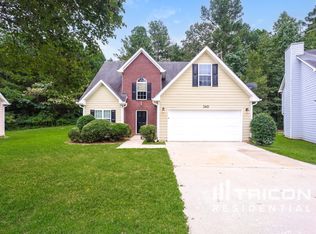 360 Valley View Dr, Fairburn, GA 30213