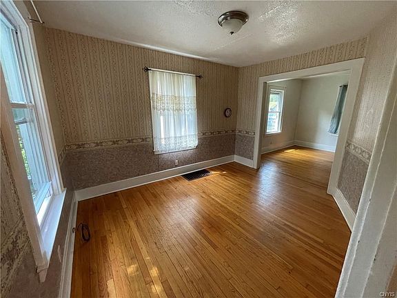 2nd image of 247 Markland Ave