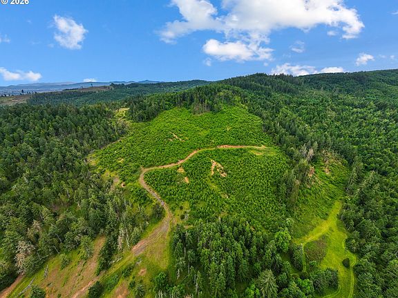 3rd image of Camas Swale Rd