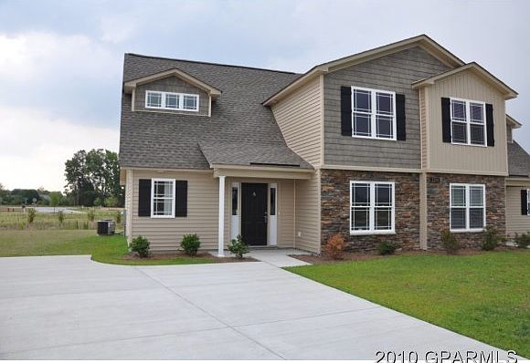 1st image of 2205-A Sweet Bay Drive