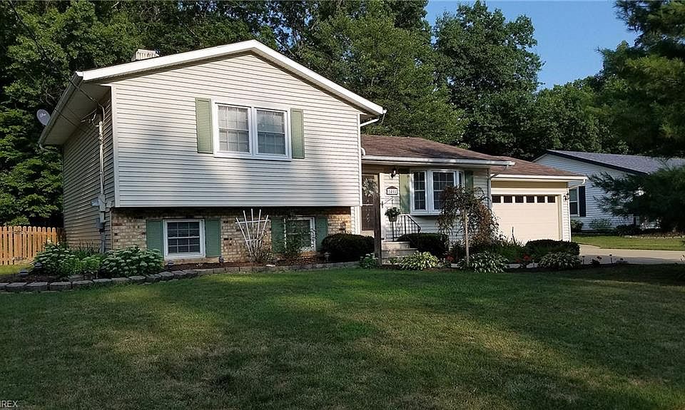 1st image of 1411 Rolling Meadows Dr