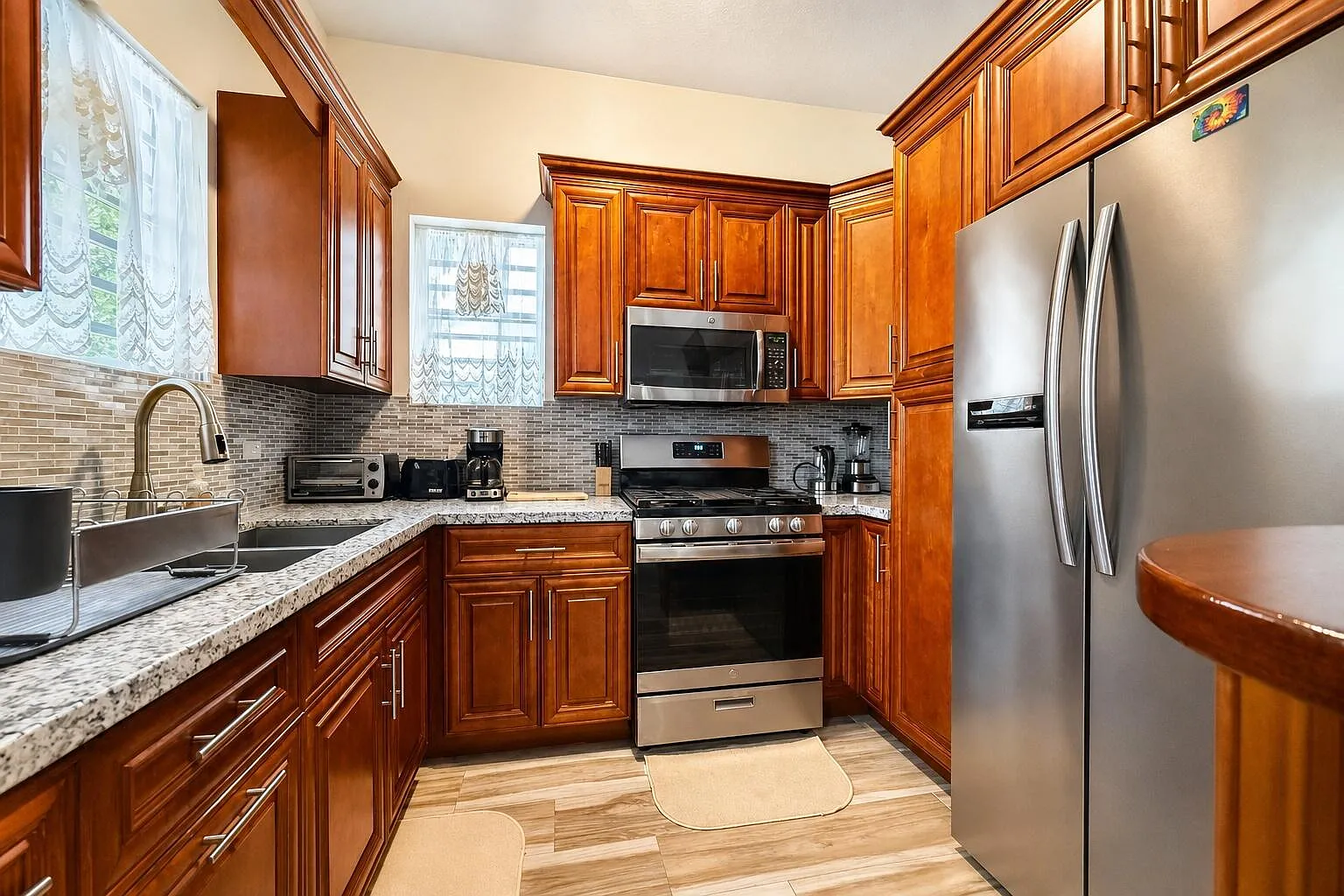 1 bed, $2,500 — Photo 4