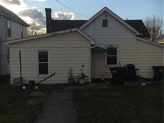2nd image of 808 N 9th St