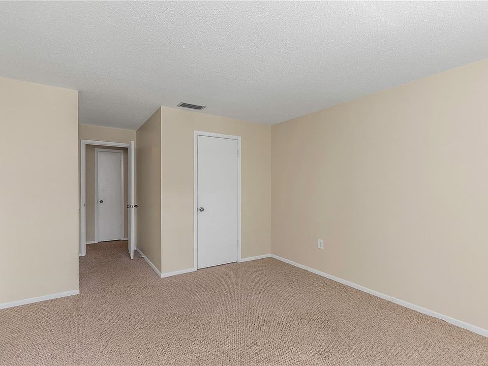 1707 Belleair Forest Dr Clearwater, FL, 33756 Apartments for Rent