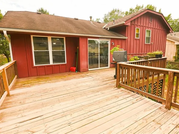 6700 E 140th Pl, Grandview, MO 64030