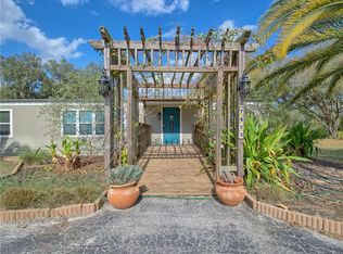 7423 County Road 247, Lake Panasoffkee, FL 33538