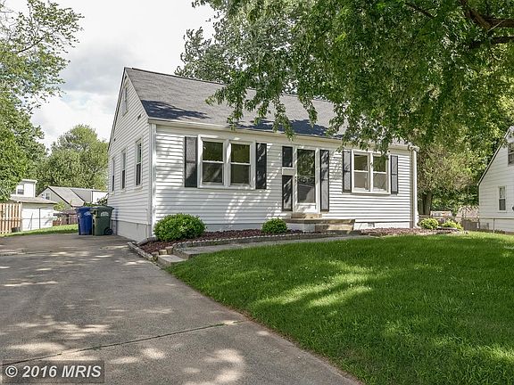 2nd image of 3031 Westlawn Pl