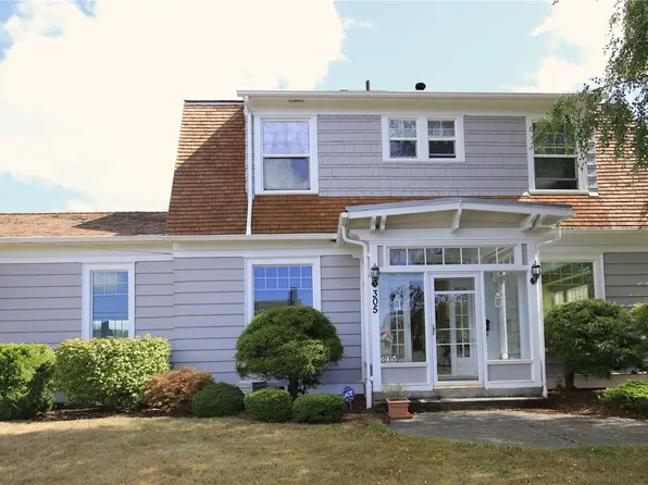 305 Fourteenth Street, Raymond, WA 98577