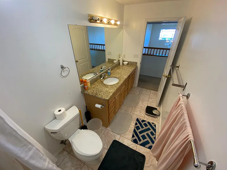 877 Donohoe St #B — Photo 9