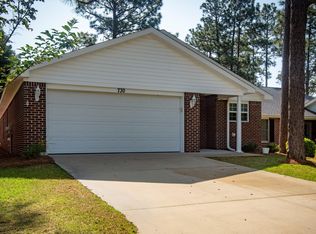 730 Pinehurst Trace Dr, Pinehurst, NC 28374