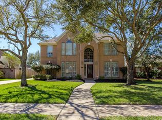 811 Heather Park Ct, Sugar Land, TX 77479