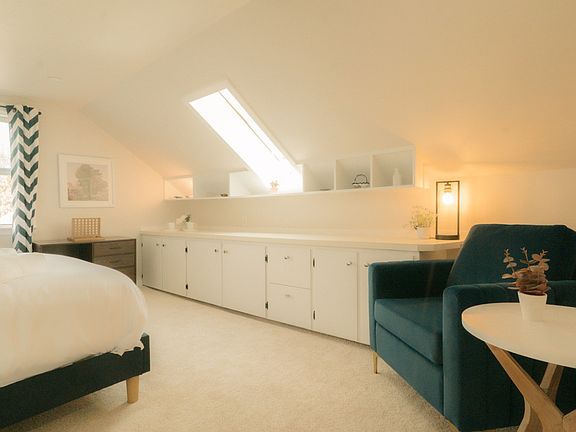 5th image of 6605 N Sheridan Rd #2