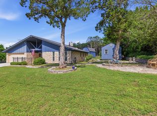 1108 Laguna Vista Dr, Granbury, TX 76048