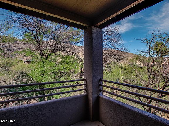 3rd image of 6655 N Canyon Crest Dr