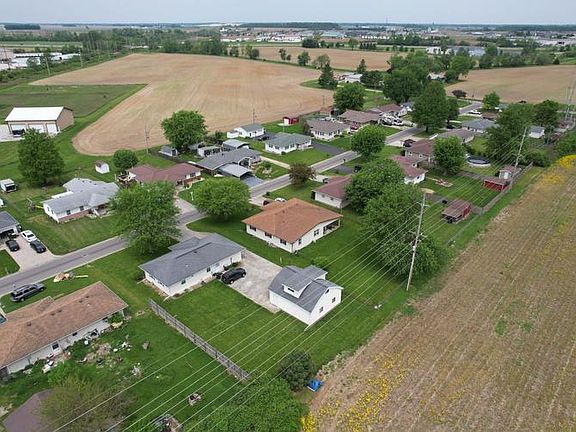 5th image of 310 N Amrhein Dr