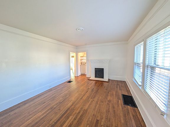 5th image of 70 Mildred Ave