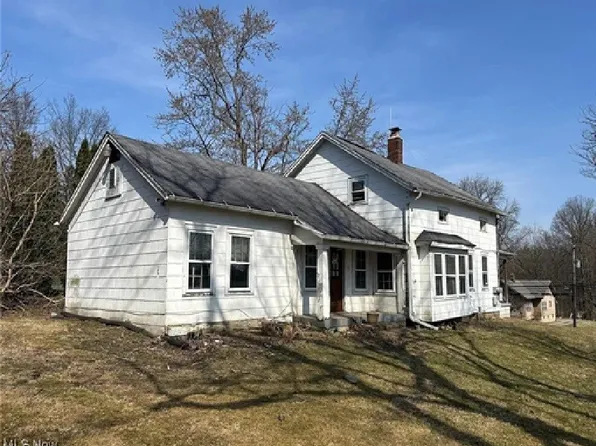 721 N Chestnut St, Ravenna, OH 44266