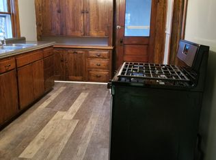 8 1/2 Moeller St, Binghamton, NY 13904