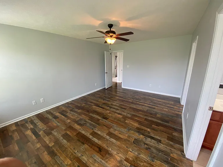 353 Kingston Rd — Photo 9
