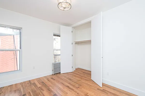 Rented by EXR | media 29