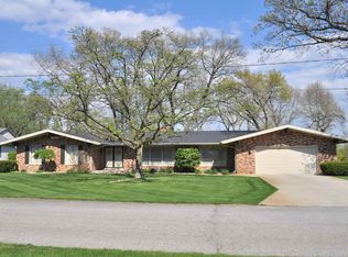 53982 Ida Rd, Elkhart, IN 46514