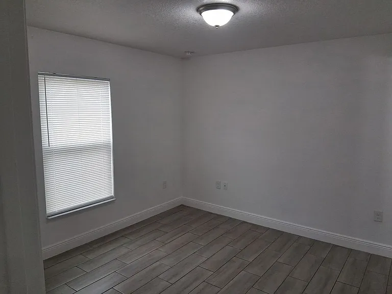 9835 Gray Fox Ln — Photo 12
