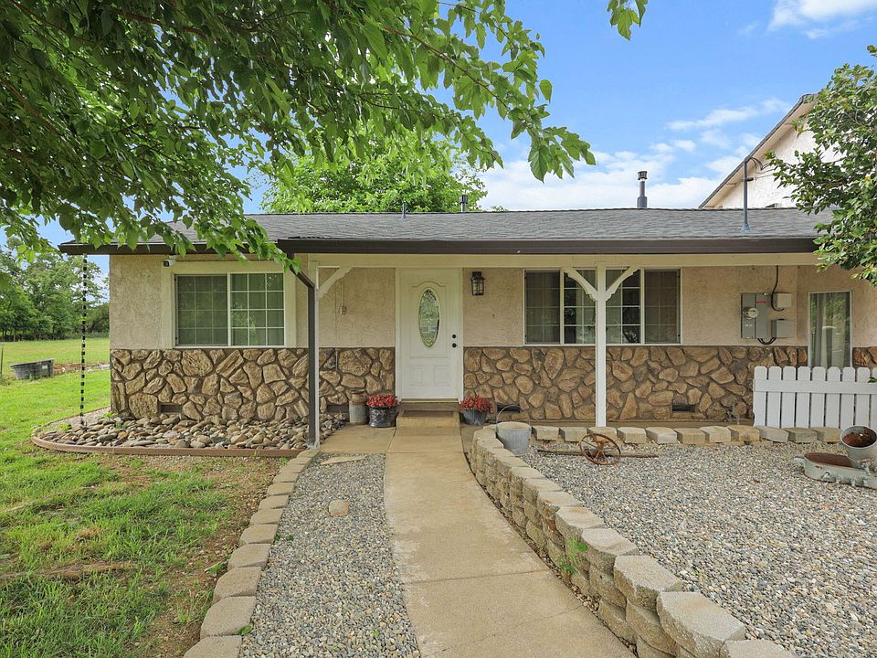 1st image of 21357 Trefoil Ln
