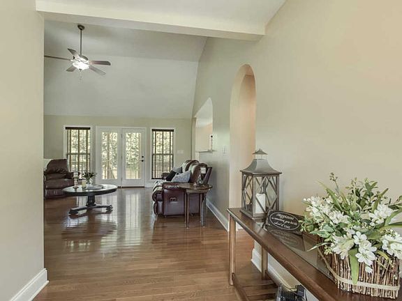 3rd image of 120 Wind Chase Way