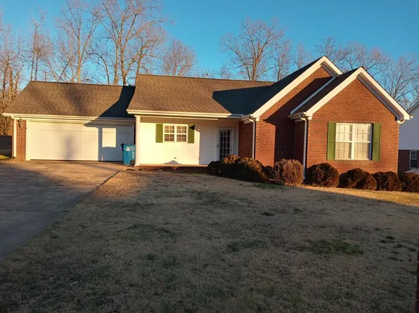 114 Laveta Ln, Camden, TN 38320