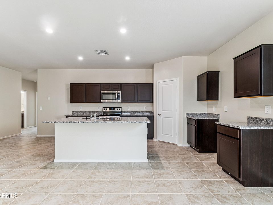 1st image of 3318 W SHANLEY Avenue