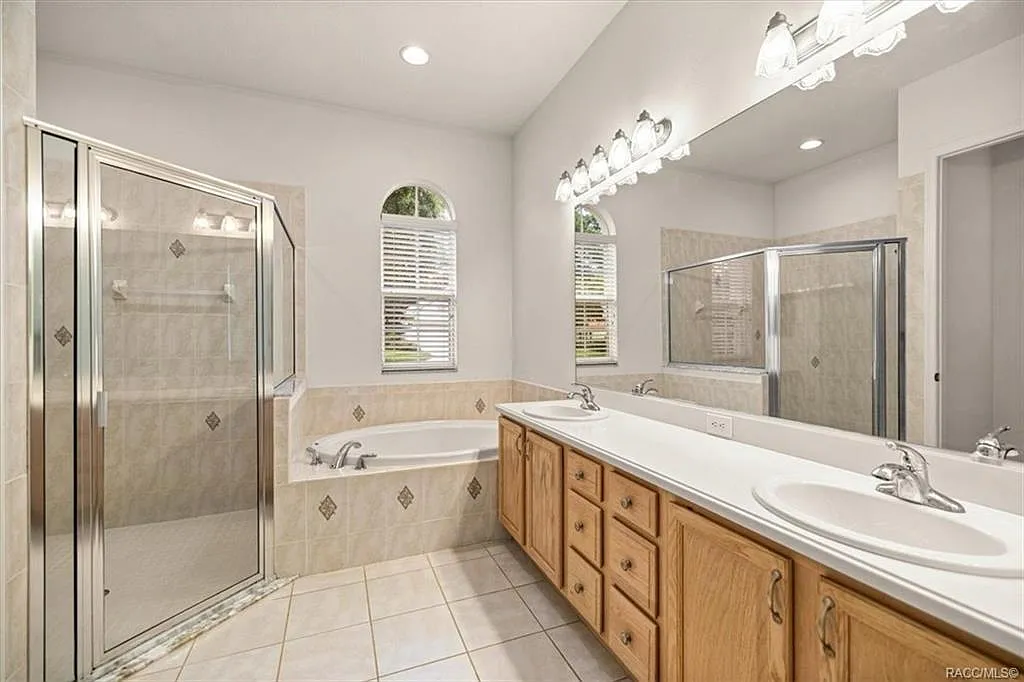 1125 West Beagle Run Loop - 1 — Photo 4