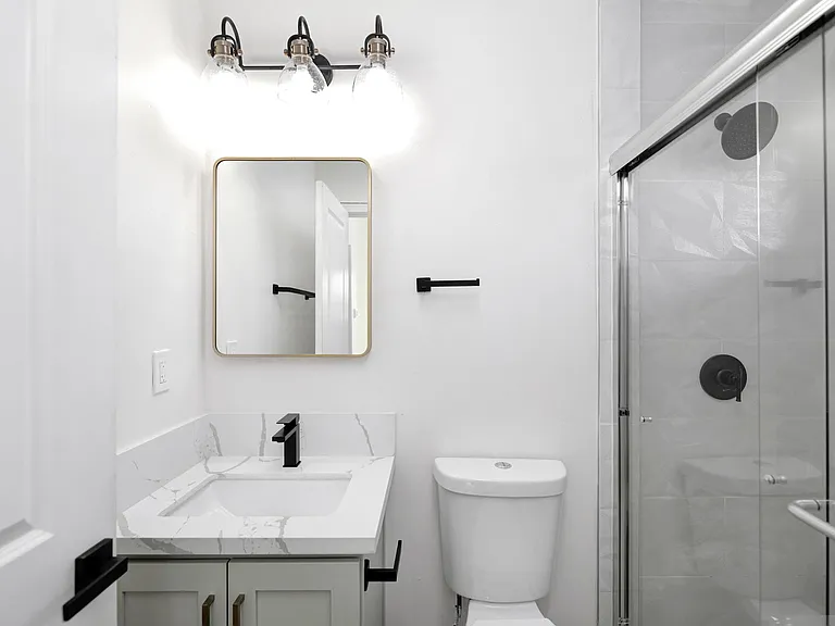 5313 Hewlett Dr — Photo 12