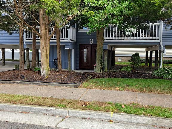 2nd image of 9417 Winchester Ave #C