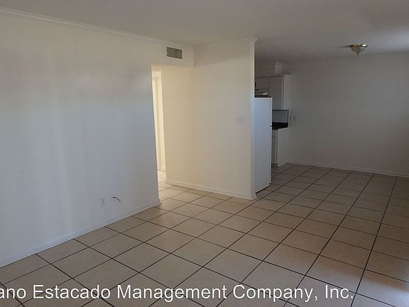 2nd image of 2618 10th Ave APT 8
