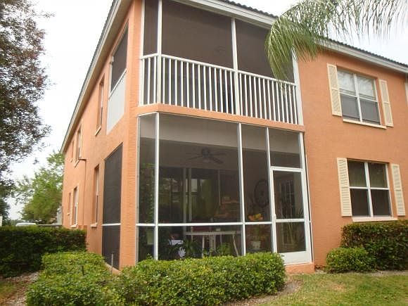 1st image of 1042 Mainsail Dr Unit 811