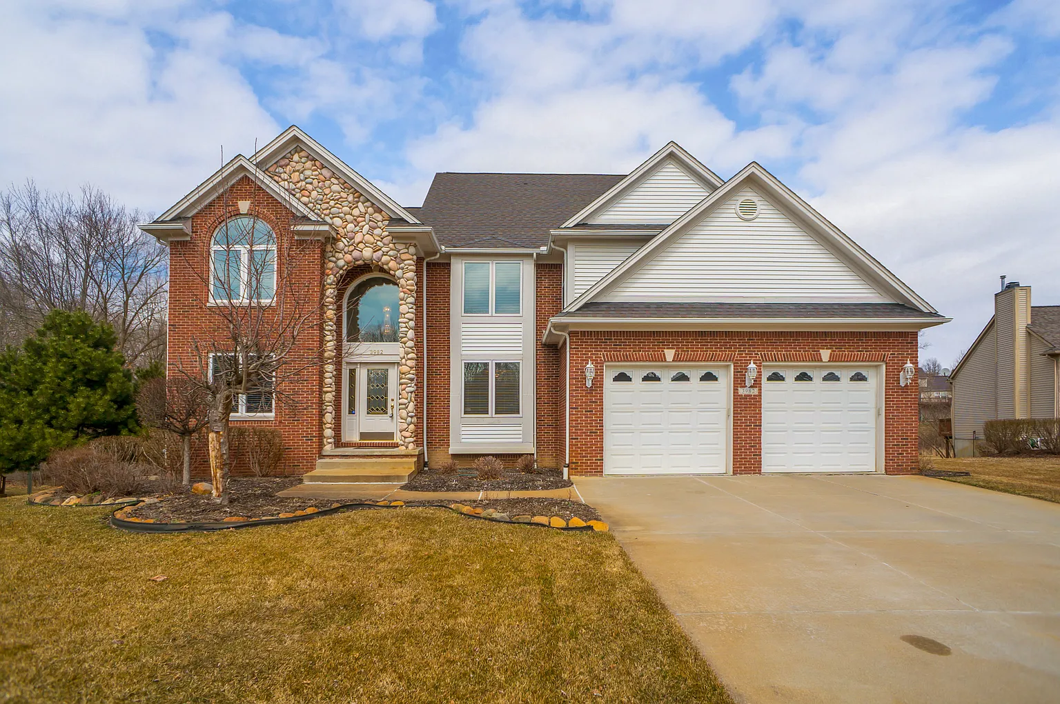 3982 Dun Rovin Ct photo 1