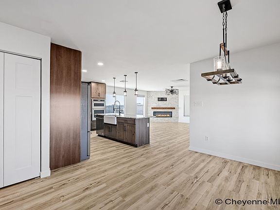 4th image of 5003 Horizon Loop