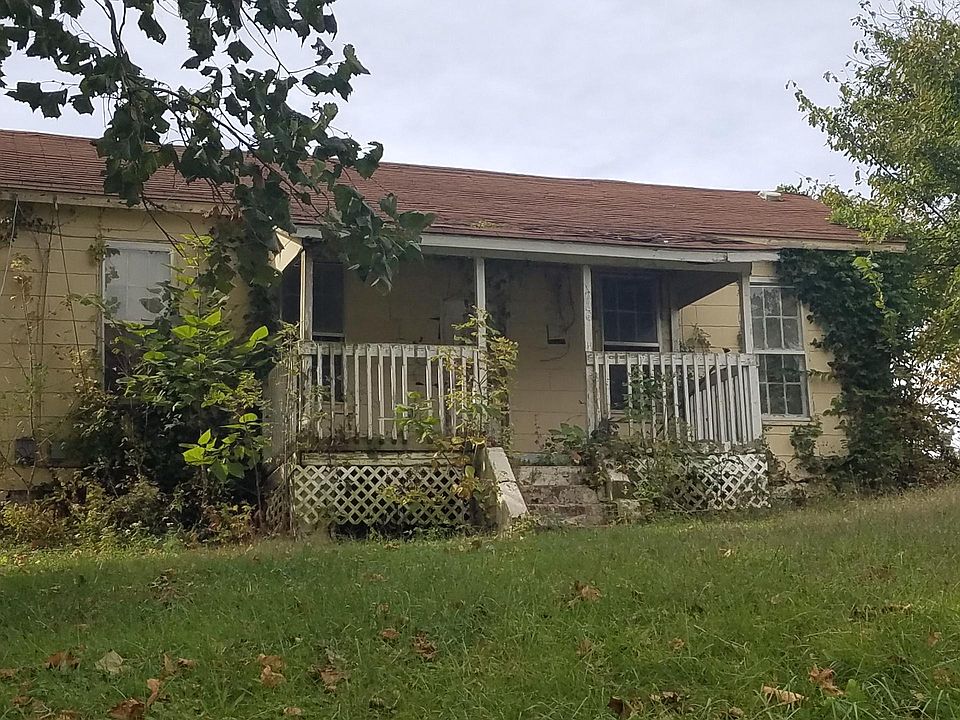2nd image of 206 S Monroe St