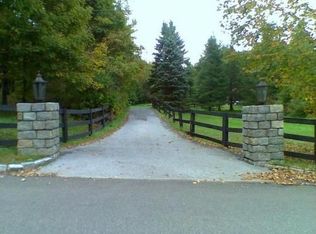 50 W Pine Rd, Staatsburg, NY 12580