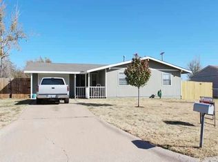 2415 NW 28th St, Lawton, OK 73505