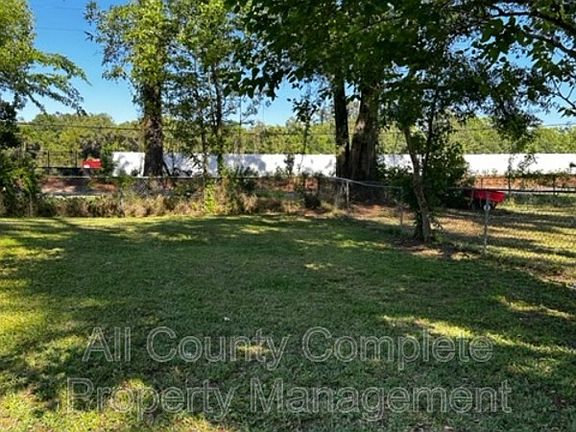 4th image of 6004 Marsha Dr