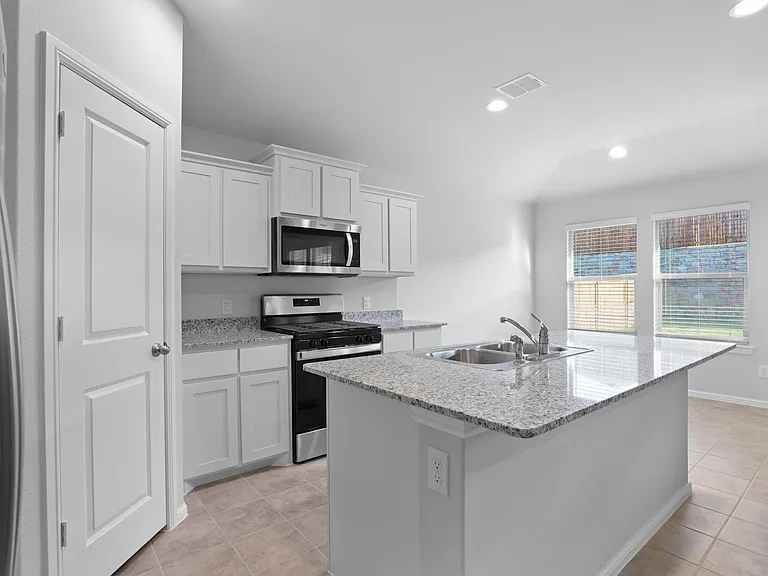 3705 Northwater Trl — Photo 13