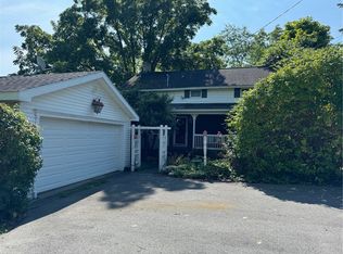 3499 Gates Rd, Geneva, NY 14456