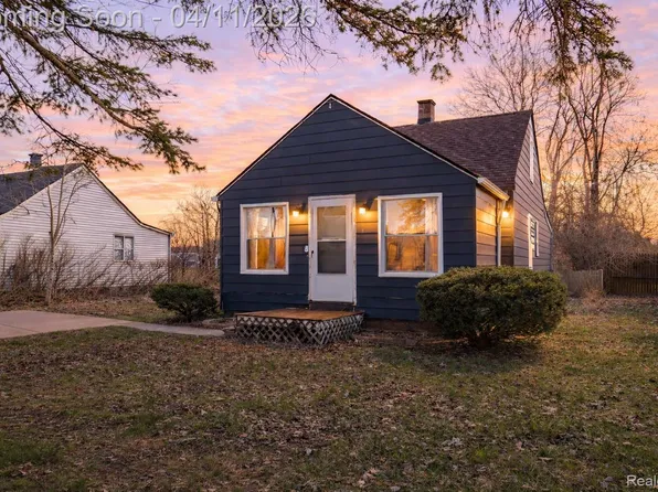 14415 Syracuse St, Taylor, MI 48180